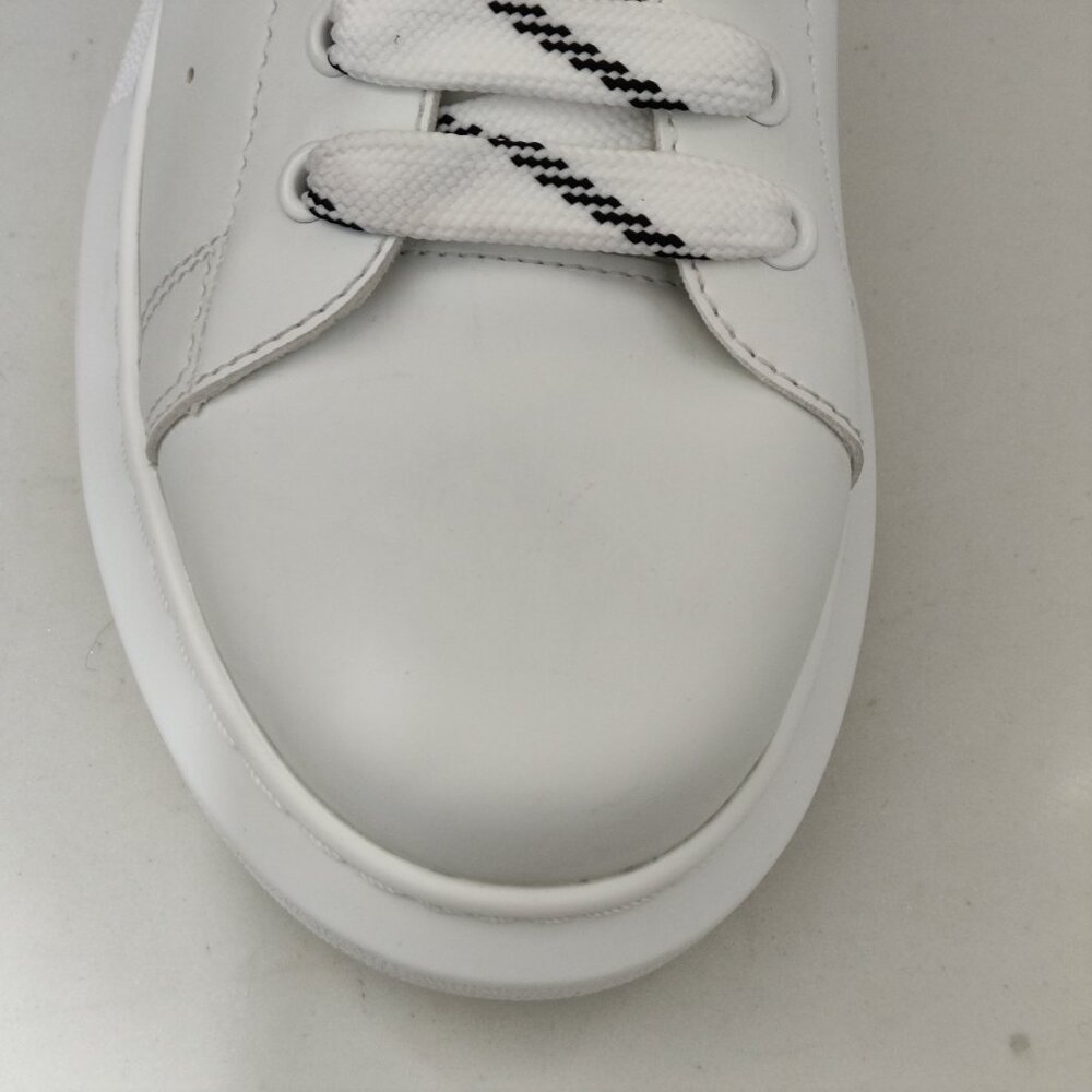 Alexander McQueen White Leather Low-Top Sneakers with Striped Laces - Picture 5 of 8